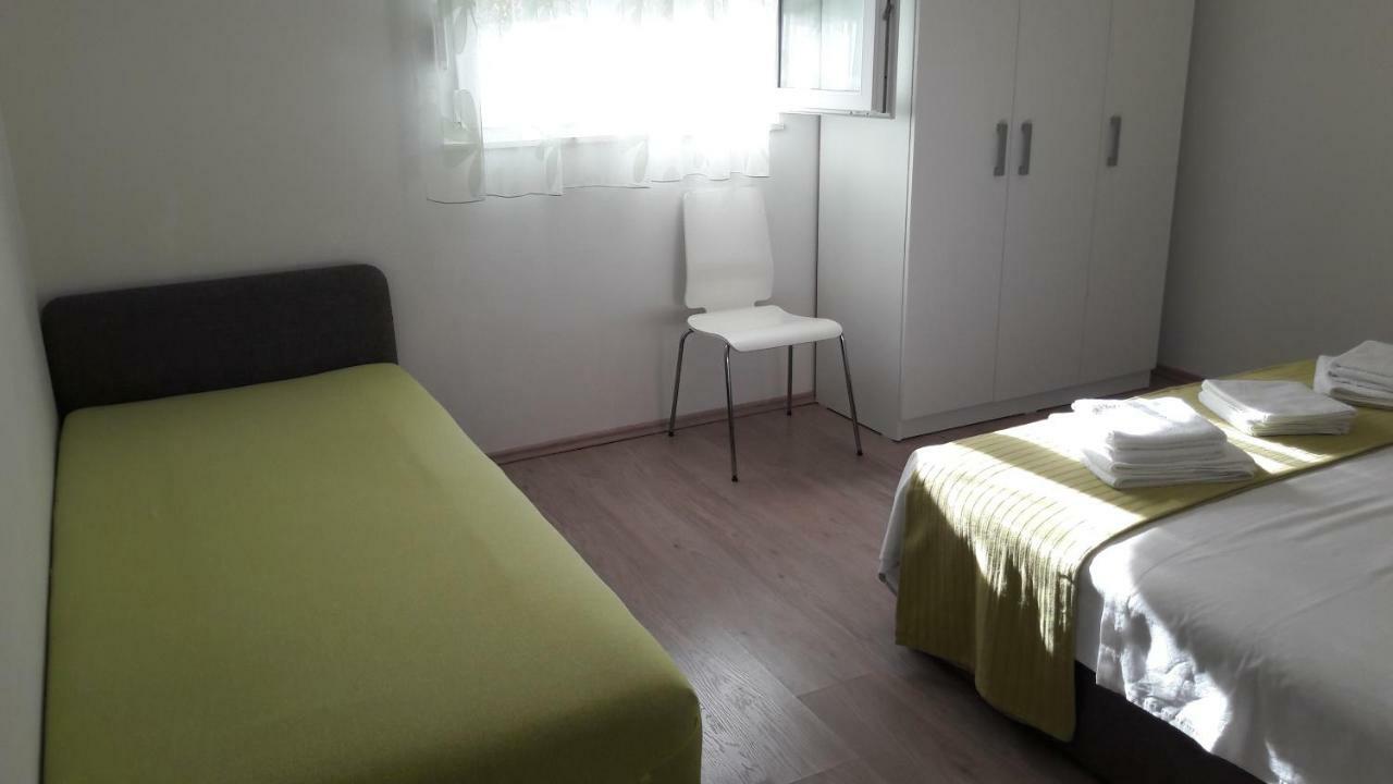 Apartments Zora Rogoznica  Buitenkant foto